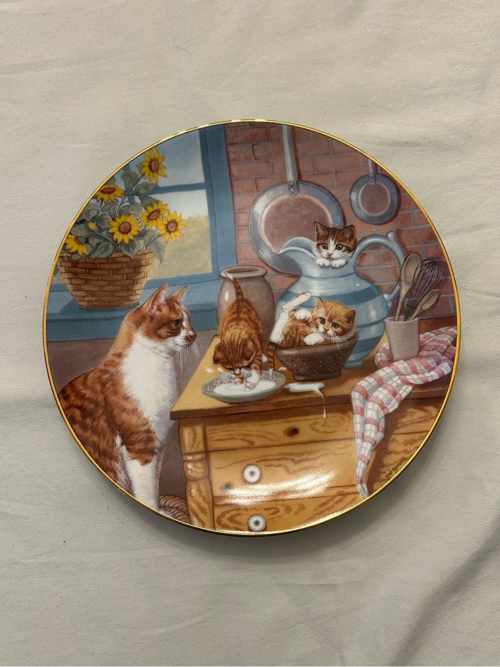 Vintage 80s Porcelain Decorative Plate w Cats by The Hamilton Collection